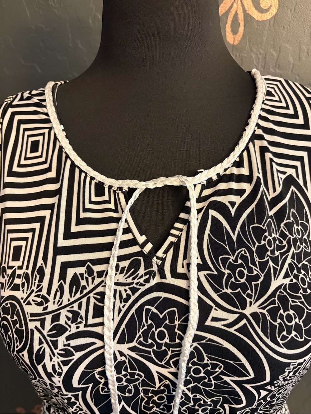 Black & White Printed Sleeveless Maxi Dress with Tie Neck